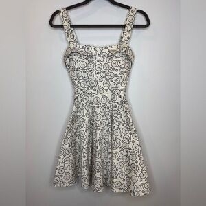 Elegant Black and White Patterned Dress